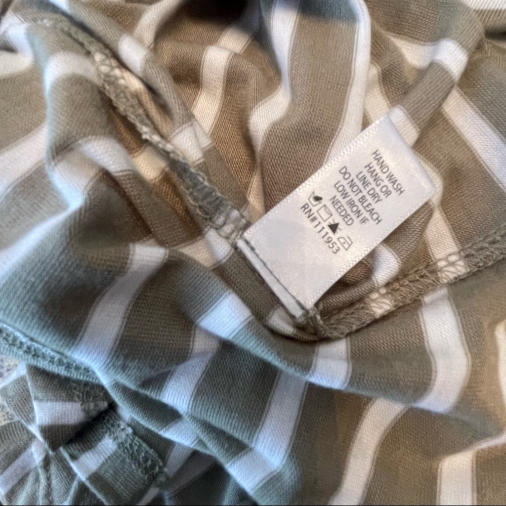 Active Basic Striped Top - Picture 6 of 8